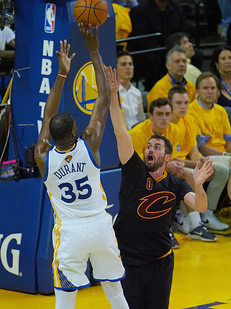 NBA: Finals-Cleveland Cavaliers at Golden State Warriors