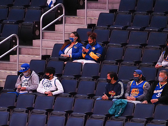 NBA: Denver Nuggets at Golden State Warriors