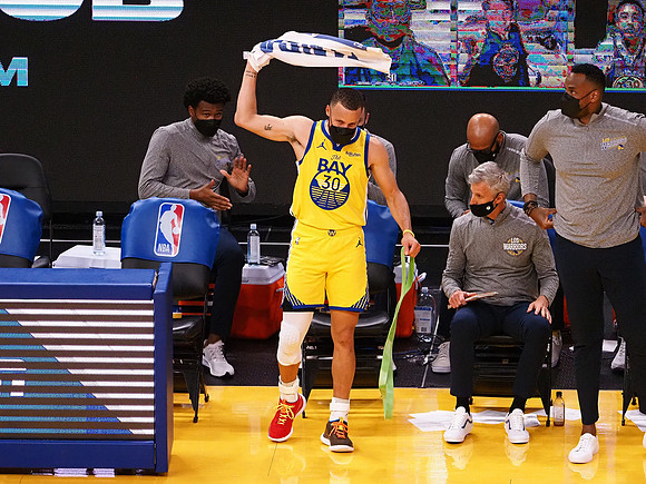 NBA: Denver Nuggets at Golden State Warriors