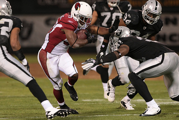 NFL: Preseason-Arizona Cardinals at Oakland Raiders