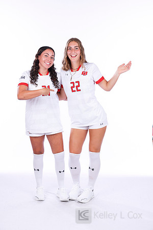Jordan Salmon (21), Elle Unflat (22)