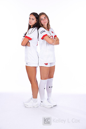 Morgan Keller (19), Elle Unflat (22)