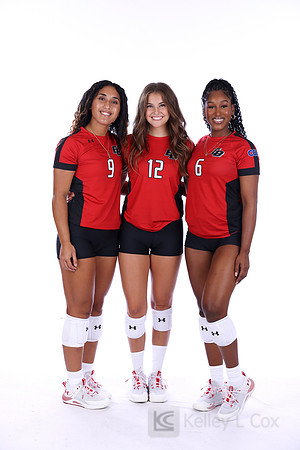 Taumafa Tuinauvai (9), Megan Crecelius (12), Kara Green (6)