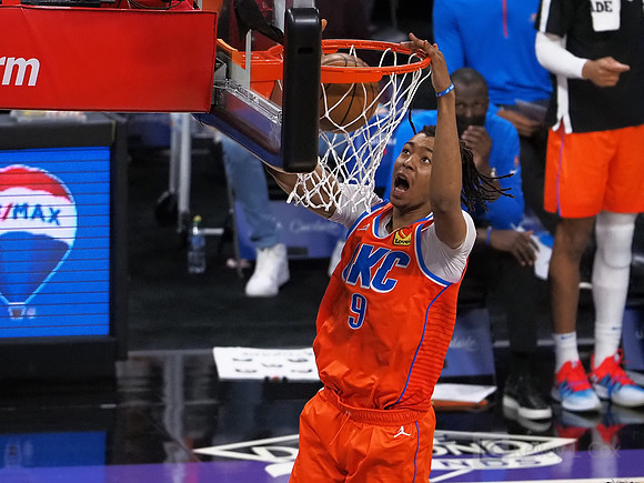 NBA: Oklahoma City Thunder at Sacramento Kings