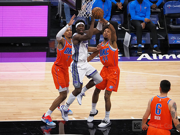 NBA: Oklahoma City Thunder at Sacramento Kings