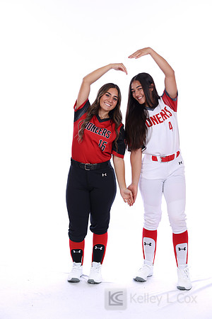 Ava Benavides (16), Annelise Garcia (4)