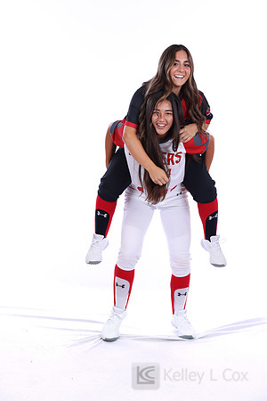 Ava Benavides (16), Annelise Garcia (4)