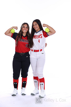 Ava Benavides (16), Annelise Garcia (4)