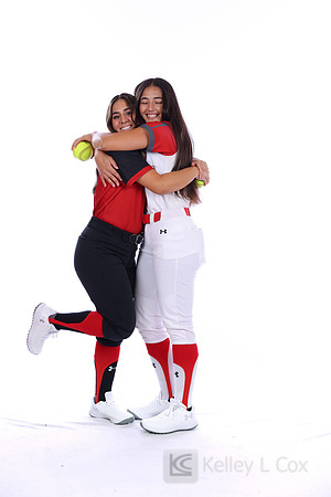 Ava Benavides (16), Annelise Garcia (4)