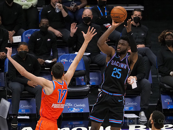 NBA: Oklahoma City Thunder at Sacramento Kings