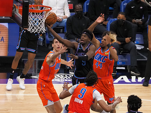 NBA: Oklahoma City Thunder at Sacramento Kings