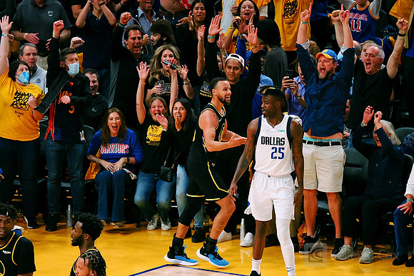 NBA: Playoffs-Dallas Mavericks at Golden State Warriors