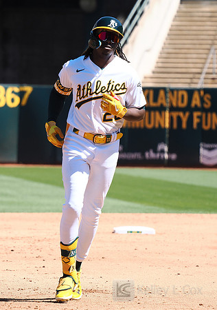 MLB: Toronto Blue Jays at Oakland Athletics