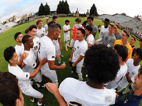 Kevin Carmichael (2), Kevin Ridriguez (17)
