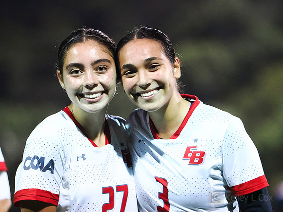 Kylie Newman (27), Abigail Kern (3)