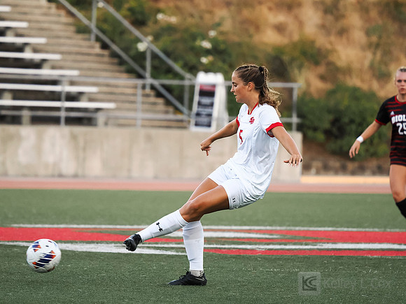 Madeline Bister (5)
