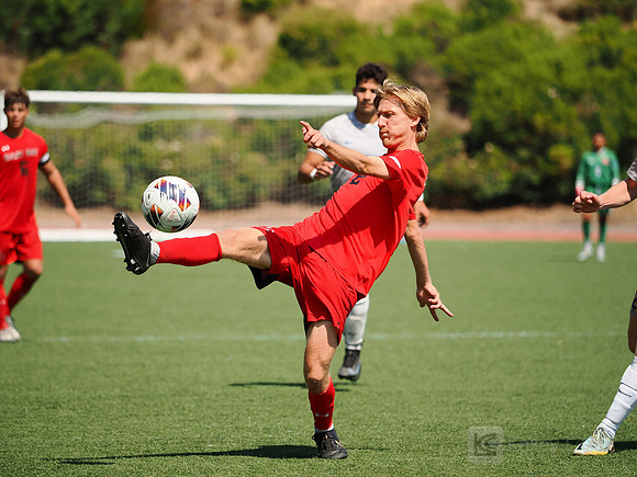 Men’s Soccer: Cal State East Bay Pioneers vs St. Mary’s