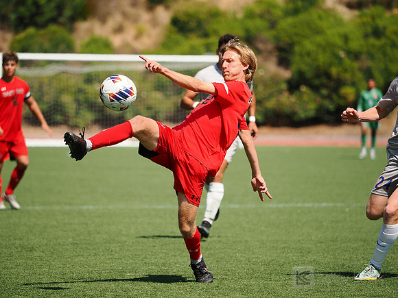 Men’s Soccer: Cal State East Bay Pioneers vs St. Mary’s