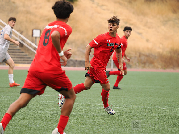Men’s Soccer: Cal State East Bay Pioneers vs St. Mary’s