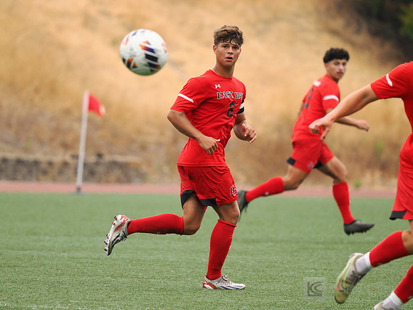 Men’s Soccer: Cal State East Bay Pioneers vs St. Mary’s