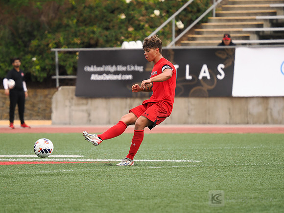 Men’s Soccer: Cal State East Bay Pioneers vs St. Mary’s