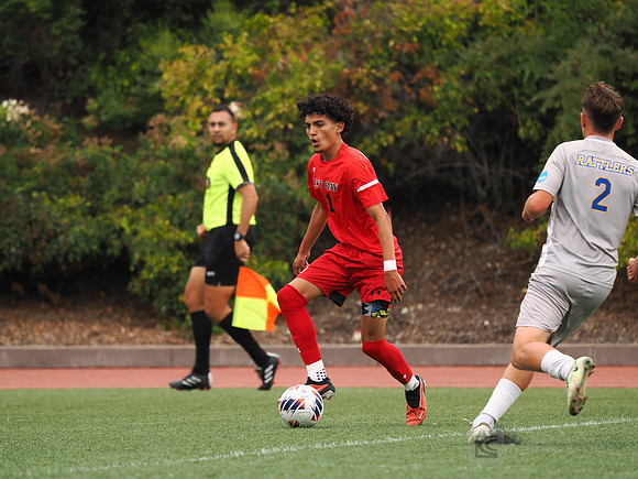 Men’s Soccer: Cal State East Bay Pioneers vs St. Mary’s