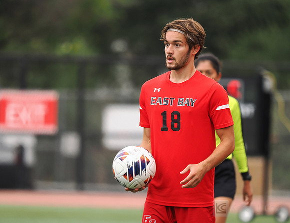 Men’s Soccer: Cal State East Bay Pioneers vs St. Mary’s