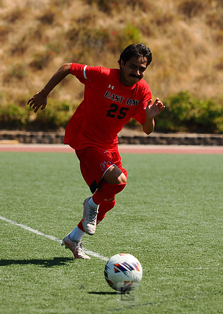 Men’s Soccer: Cal State East Bay Pioneers vs St. Mary’s