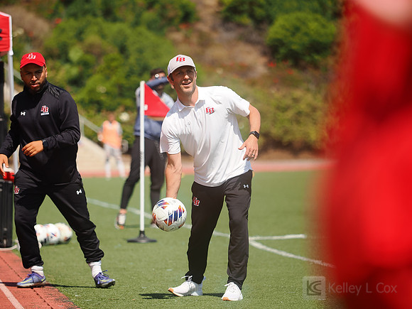 Men’s Soccer: Cal State East Bay Pioneers vs St. Mary’s