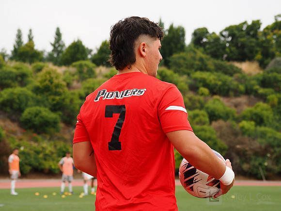 Men’s Soccer: Cal State East Bay Pioneers vs St. Mary’s