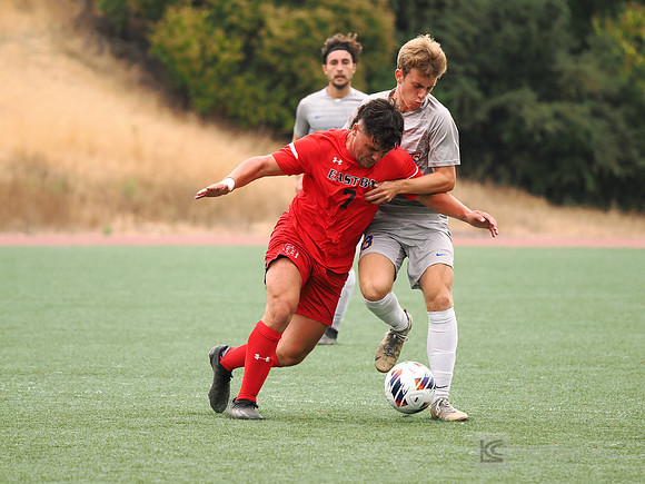 Men’s Soccer: Cal State East Bay Pioneers vs St. Mary’s
