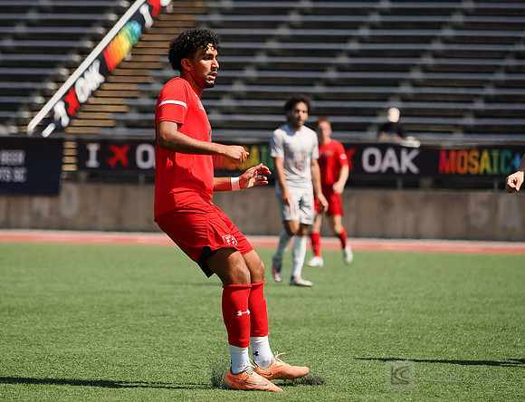 Men’s Soccer: Cal State East Bay Pioneers vs St. Mary’s