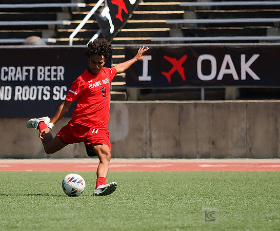 Men’s Soccer: Cal State East Bay Pioneers vs St. Mary’s