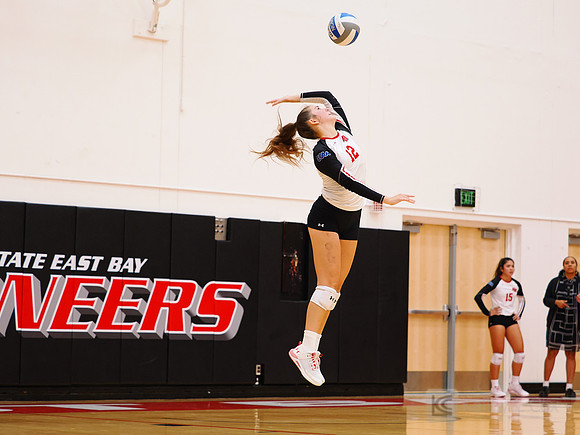 Megan Crecelius (12)