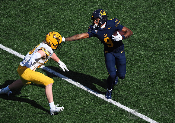 Taj Davis (9)