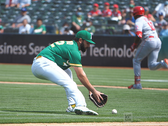 MLB: Los Angeles Angels at Oakland Athletics