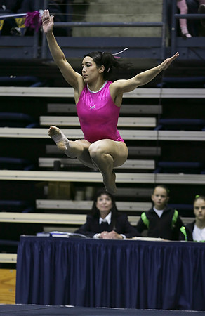 Cal Women's Gymnastics vs Stanford
