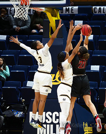 Mikayla Cowling (3), Kristine Anigwe (31)