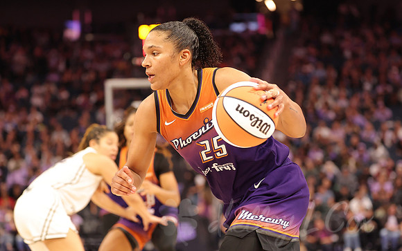 WNBA: Phoenix Mercury at Golden State Valkyries