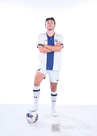 Evan Davila (27)