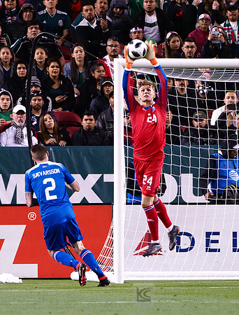 Soccer: Mexico vs Iceland