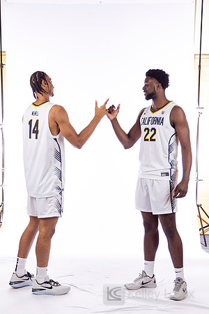 Grant Newell (14), ND Okafor (22)