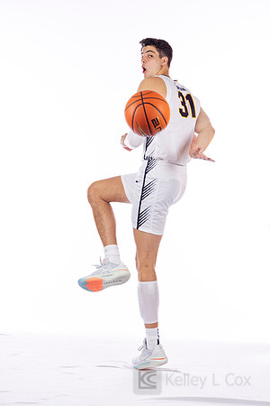 Gus Larson (31)