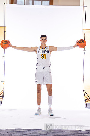 Gus Larson (31)