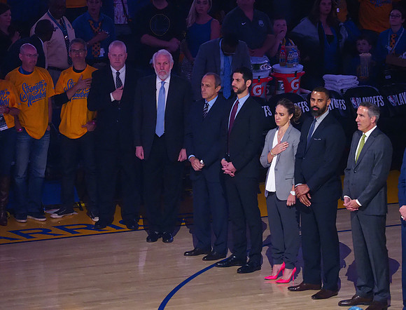 NBA: Playoffs-San Antonio Spurs at Golden State Warriors