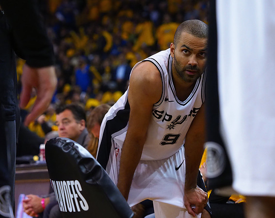 NBA: Playoffs-San Antonio Spurs at Golden State Warriors