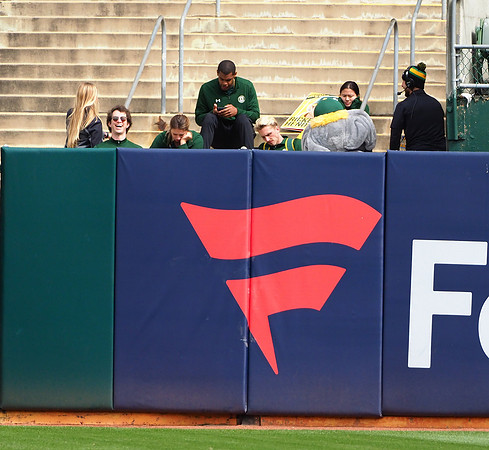 MLB: Chicago White Sox at Oakland Athletics