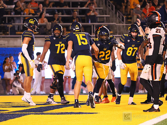 Fernando Mendoza (15), Isaiah Ifanse (22)
