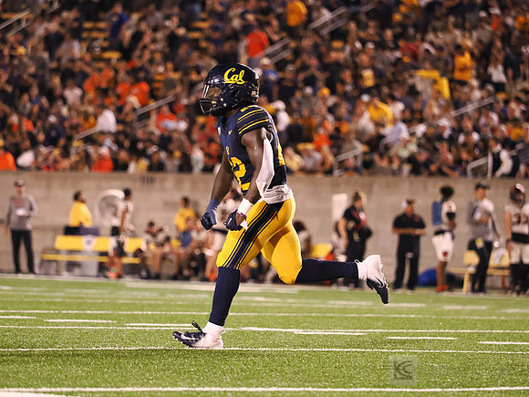 Isaiah Ifanse (22)