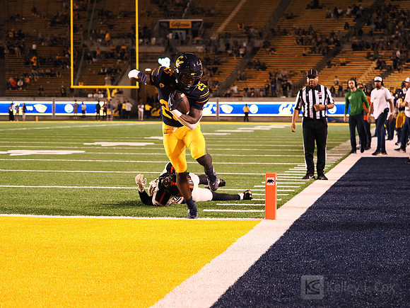Jaivian Thomas (25)